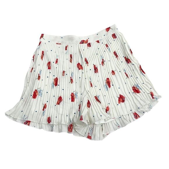 Jealous Tomato Pleated Floral Bloomer Shorts - Picture 1 of 8